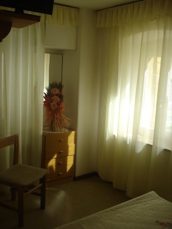 Albergo Larese Auronzo di Cadore Værelse billede